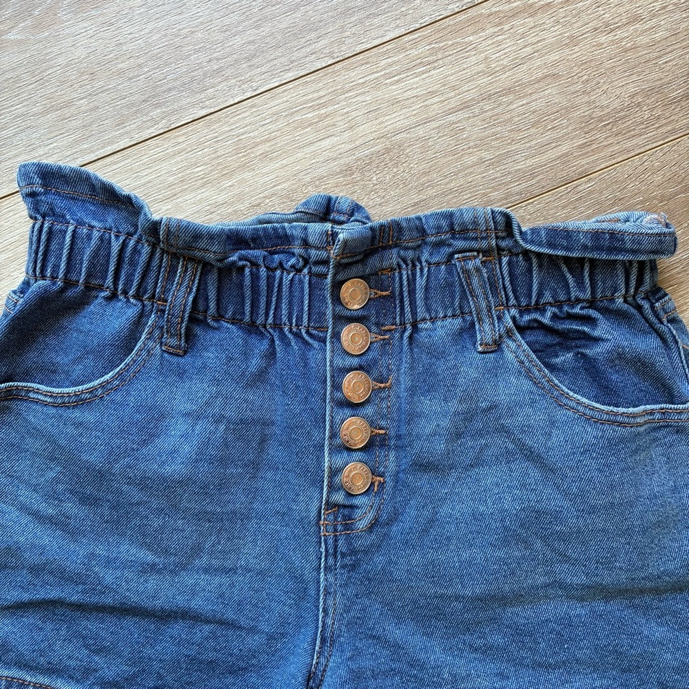 WILD FABLE Blue paper bag Denim Shorts high rise medium - Picture 3 of 5